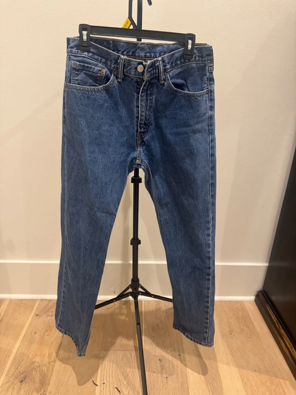 Levi's Straight-Leg Men's Jeans in Classic Blue Denim
